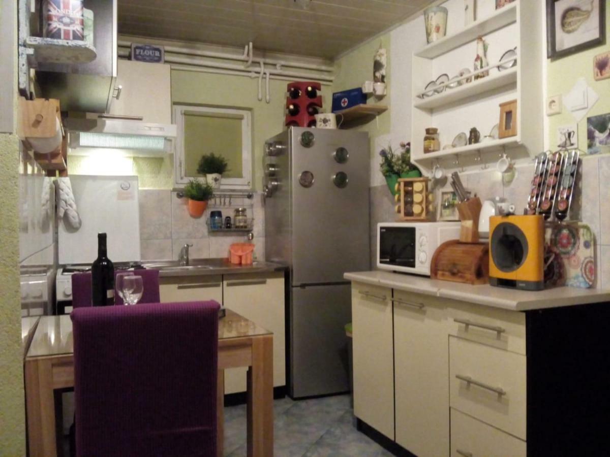 Apartman Teuta Zagreb Exterior foto