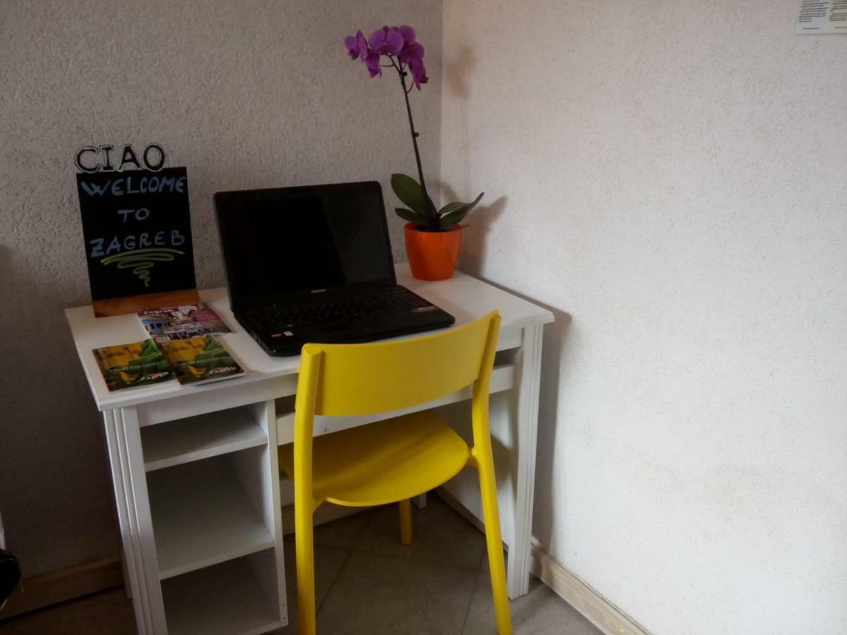 Apartman Teuta Zagreb Exterior foto