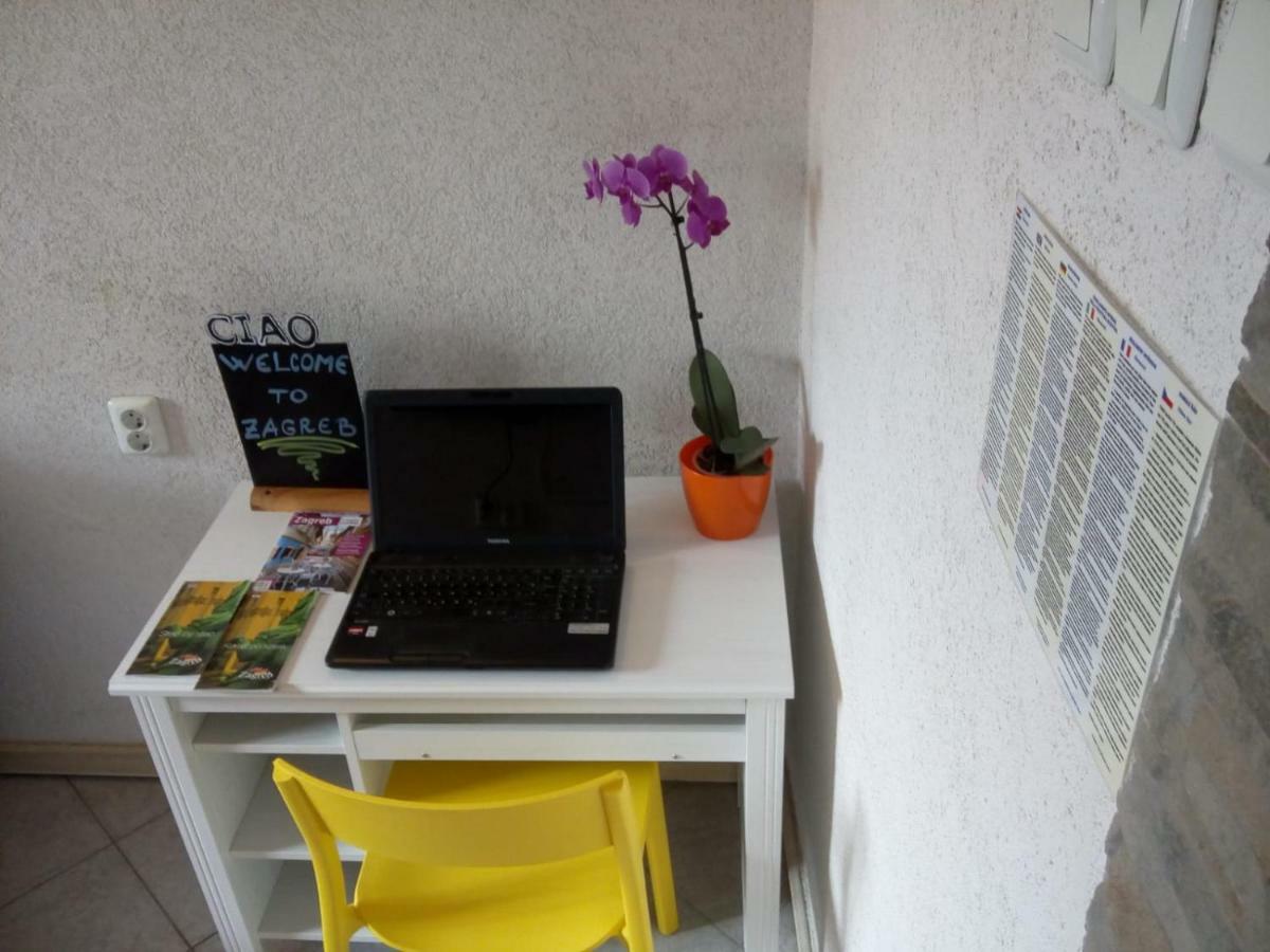 Apartman Teuta Zagreb Exterior foto